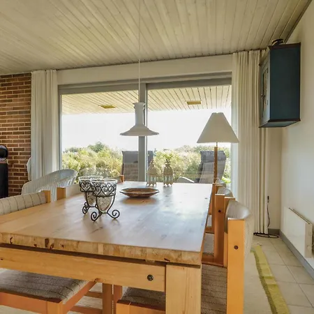 Three-bedroom In Hurup Thy * Doverodde