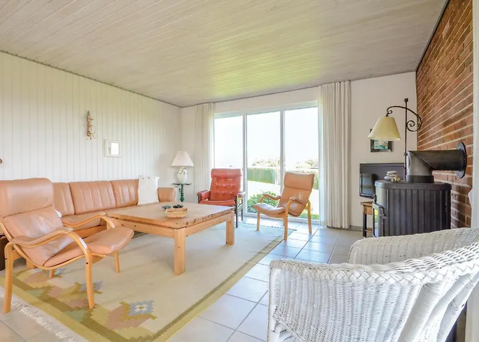 Three-bedroom In Hurup Thy * Doverodde