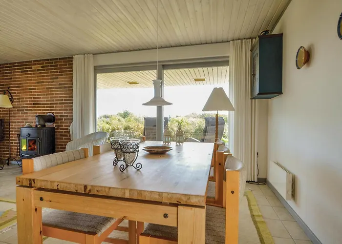 Three-bedroom In Hurup Thy * Doverodde